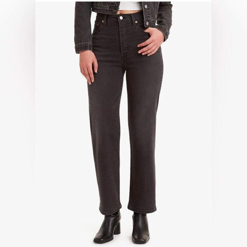 Levi’s Ribcage Straight Ankle Jeans Size 27